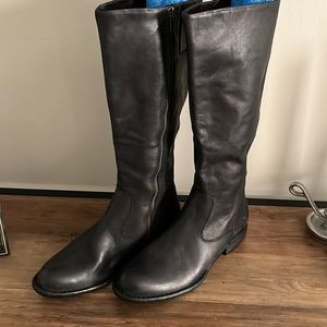 BORN gorgeous black leather boots , sz 9.5